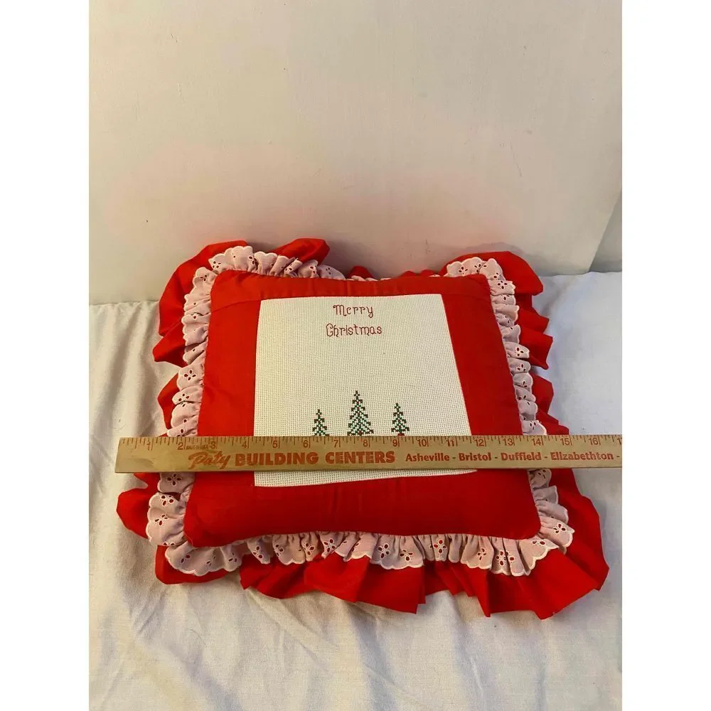 Cross stitch Christmas pillow ruffles foam‎ 16x14”